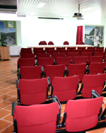 Sala conferenze del CEA 
di Castiglione di Sicilia (ME)